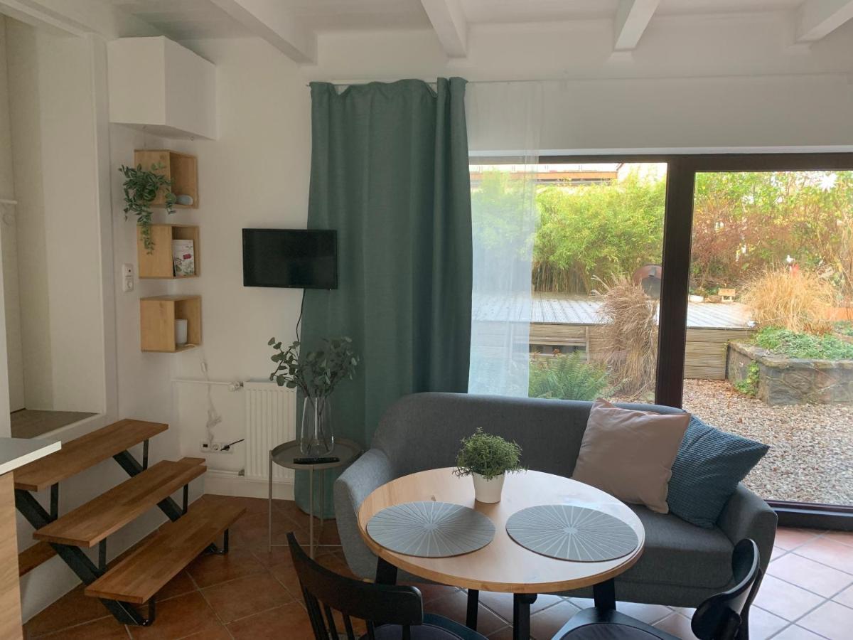 Schone Wohnung Mit Eigenem Eingang Und Gartenblick Luneburgo Exterior foto