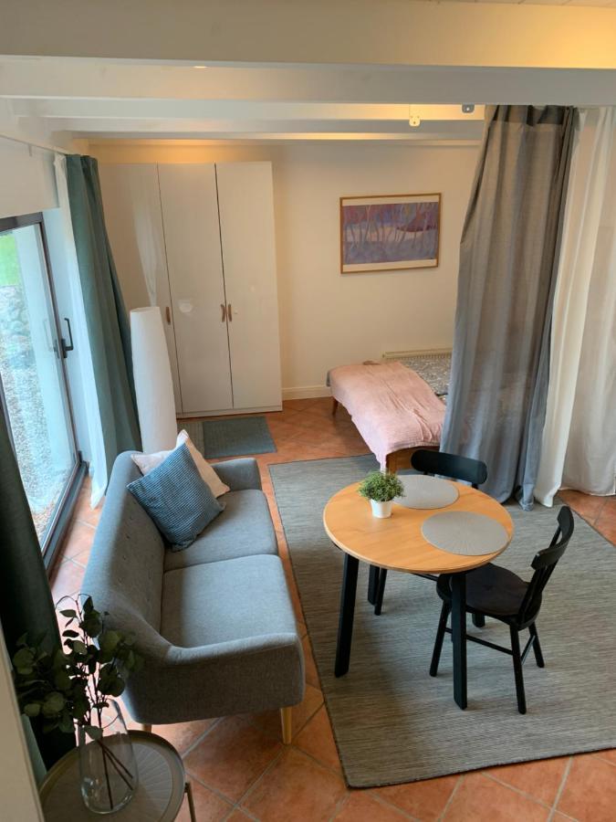 Schone Wohnung Mit Eigenem Eingang Und Gartenblick Luneburgo Exterior foto