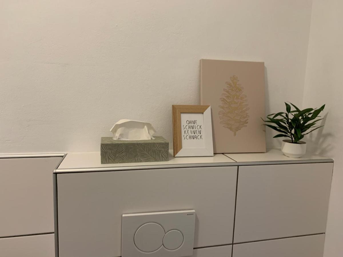 Schone Wohnung Mit Eigenem Eingang Und Gartenblick Luneburgo Exterior foto
